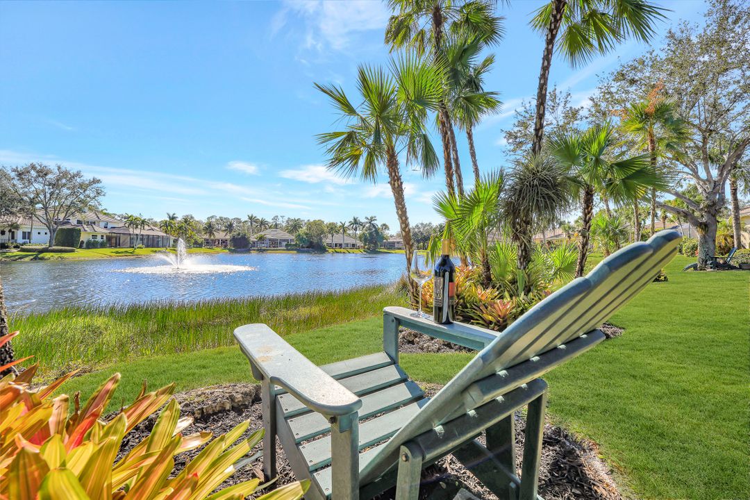 9711 Wilshire Lakes Blvd, Naples, FL 34109