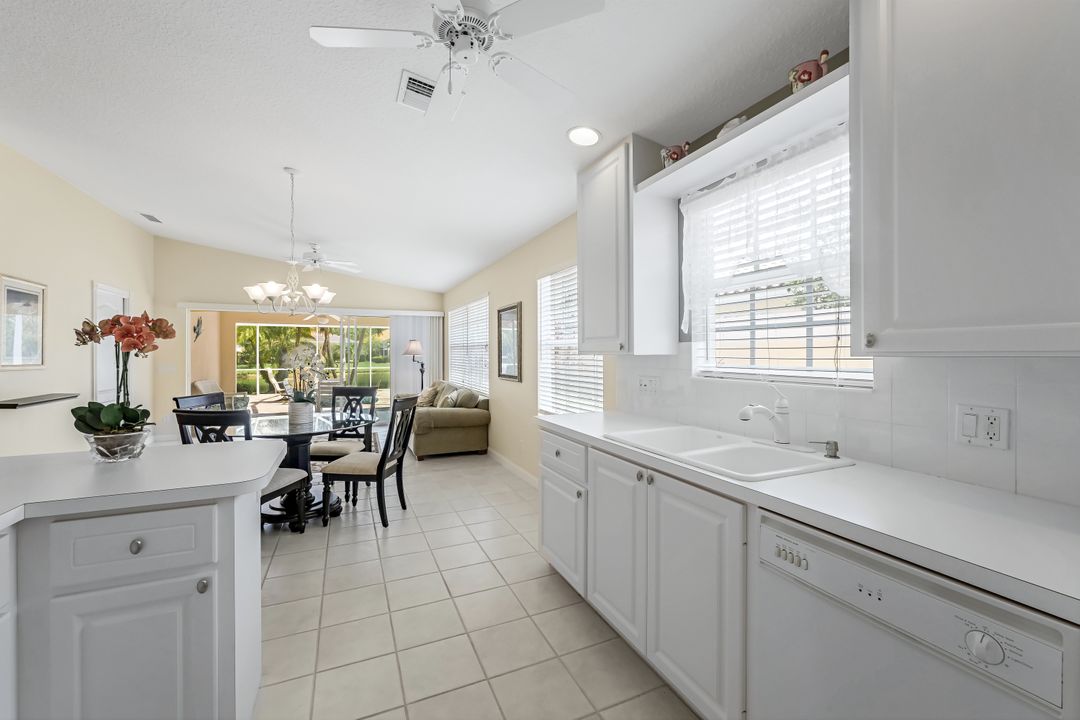 5361 Guadeloupe Way, Naples, FL 34119