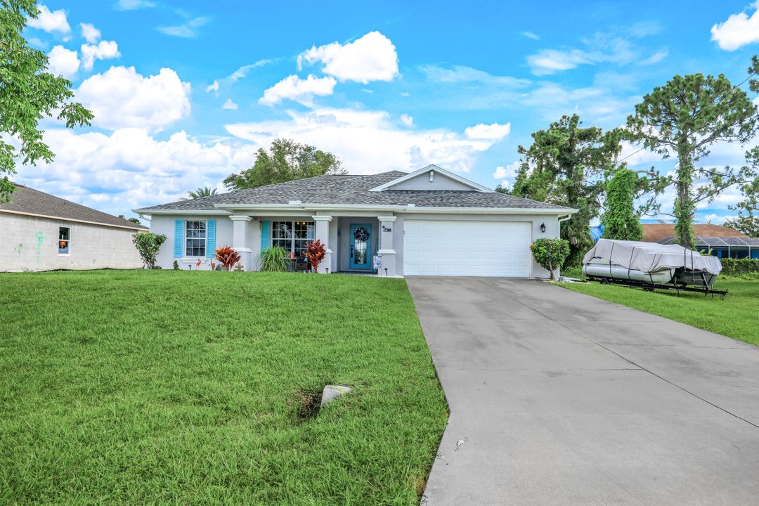 1105 NE 32nd Ln, Cape Coral, FL 33909