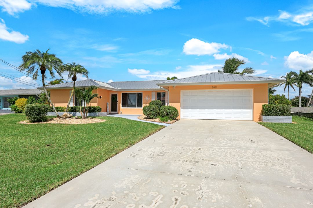 5411 SW 2nd Pl, Cape Coral, FL 33914