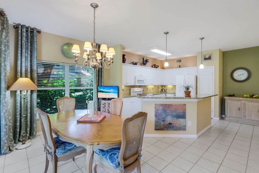 5330 Andover Dr #102, Naples, FL 34110