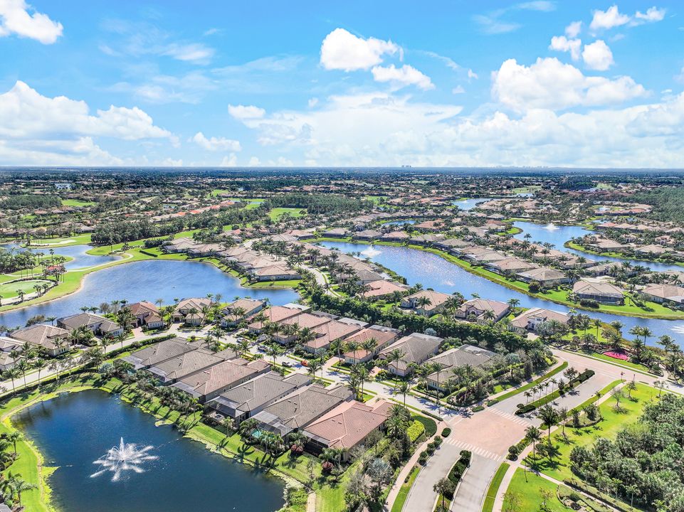 7615 Trento Cir, Naples, FL 34113