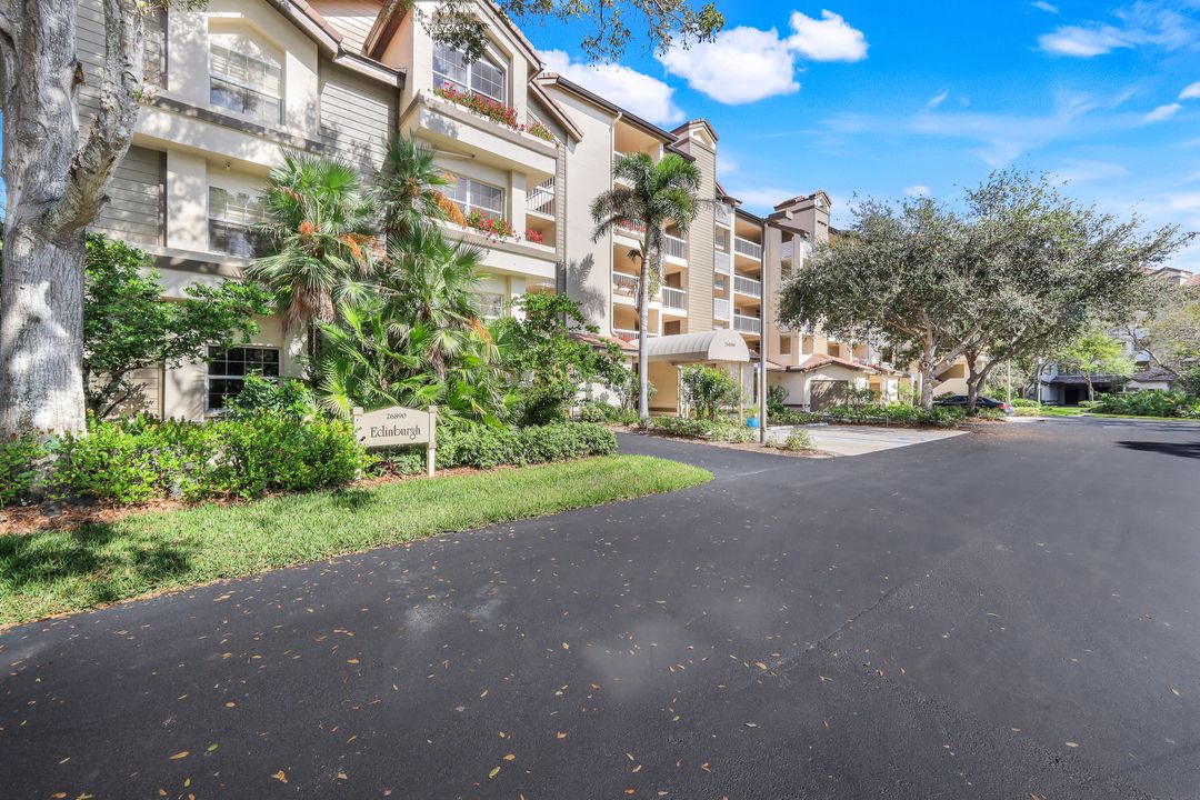 26890 Wedgewood Dr  #203, Bonita Springs, FL 34134