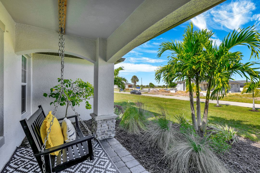 3920 NW 38th St, Cape Coral, FL 33993