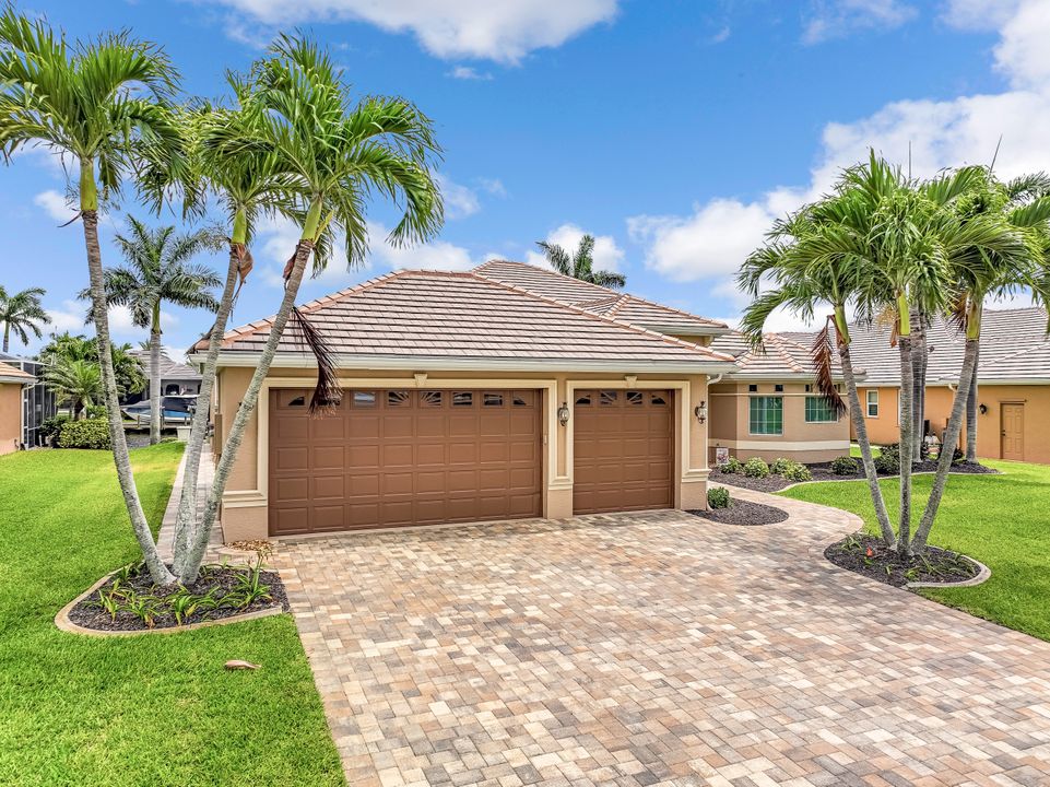 5605 Lancelot Ln, Cape Coral, FL 33914