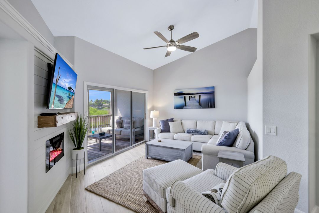 1300 Sweetwater Cove UNIT #6202, Naples, FL 34110