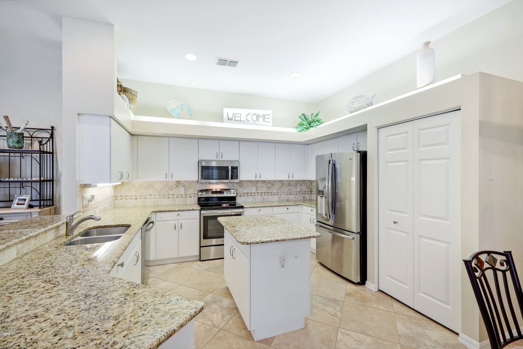 10215 Cape Roman Rd #101, Bonita Springs, FL 34135