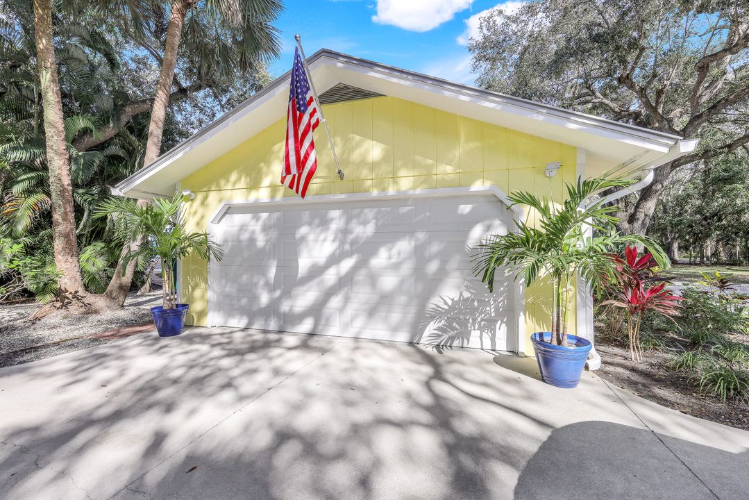 3643 North Rd, Naples, FL 34104