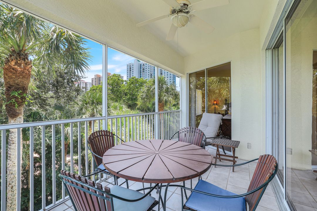 7741 Pebble Creek Cir #301, Naples, FL 34108