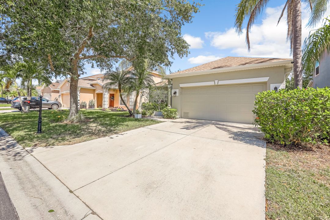 8892 Falcon Pointe Loop, Fort Myers, FL 33912