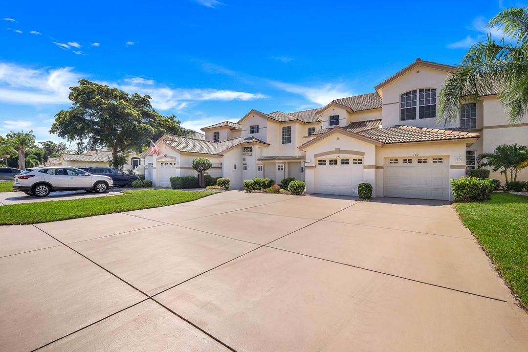 9241 Bayberry Bend #102, Fort Myers, FL 33908