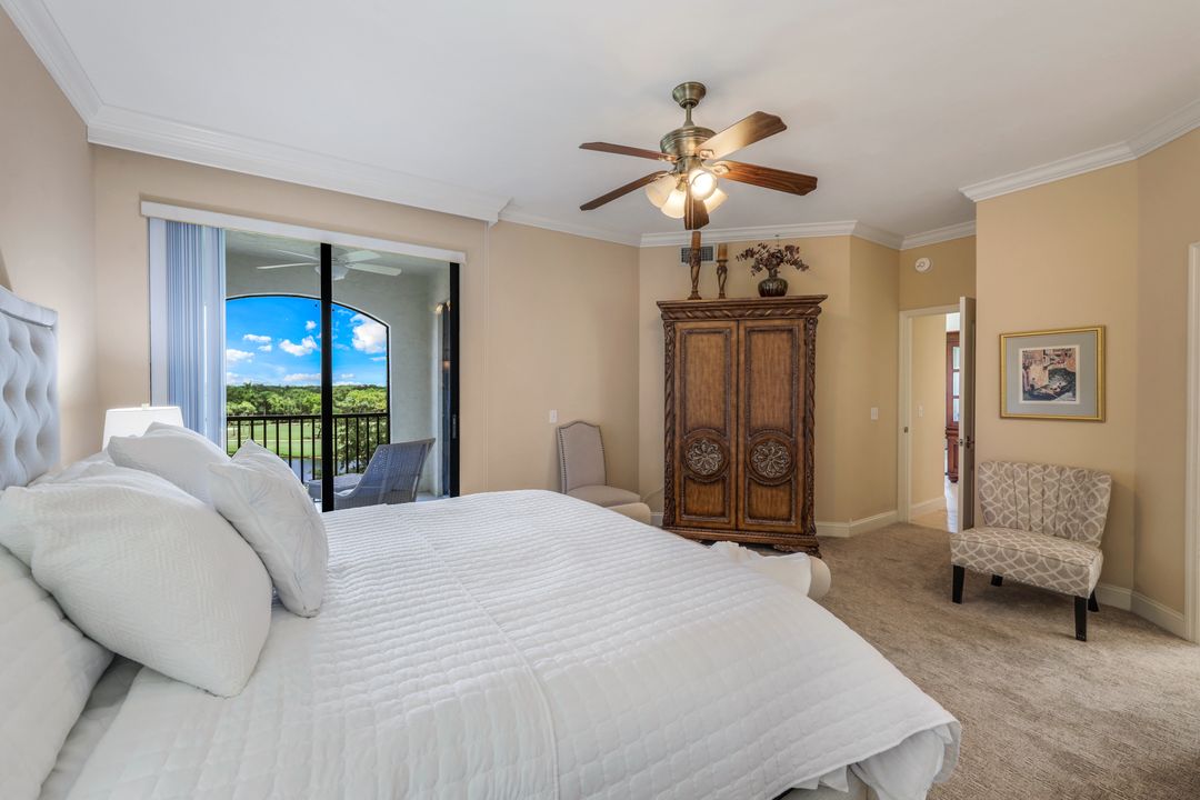 7024 Pelican Bay Blvd #504, Naples, FL 34108