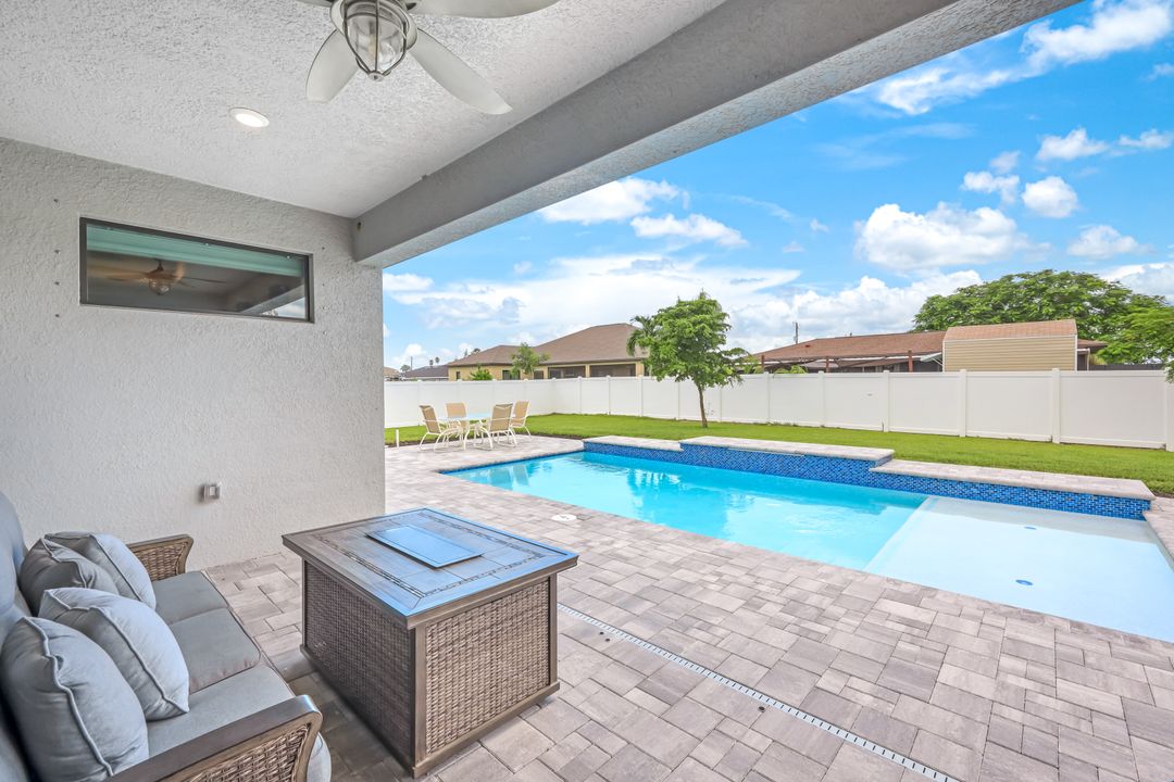 124 SW 10th Pl, Cape Coral, FL 33991