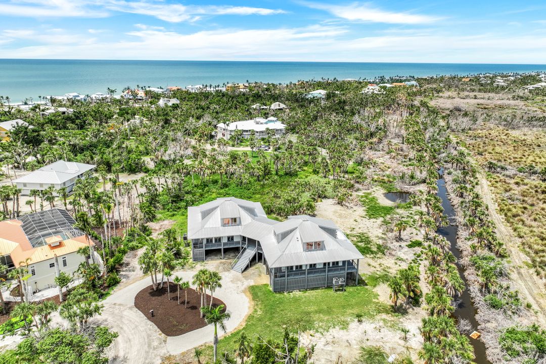 4150 Dingman Dr, Sanibel, FL 33957