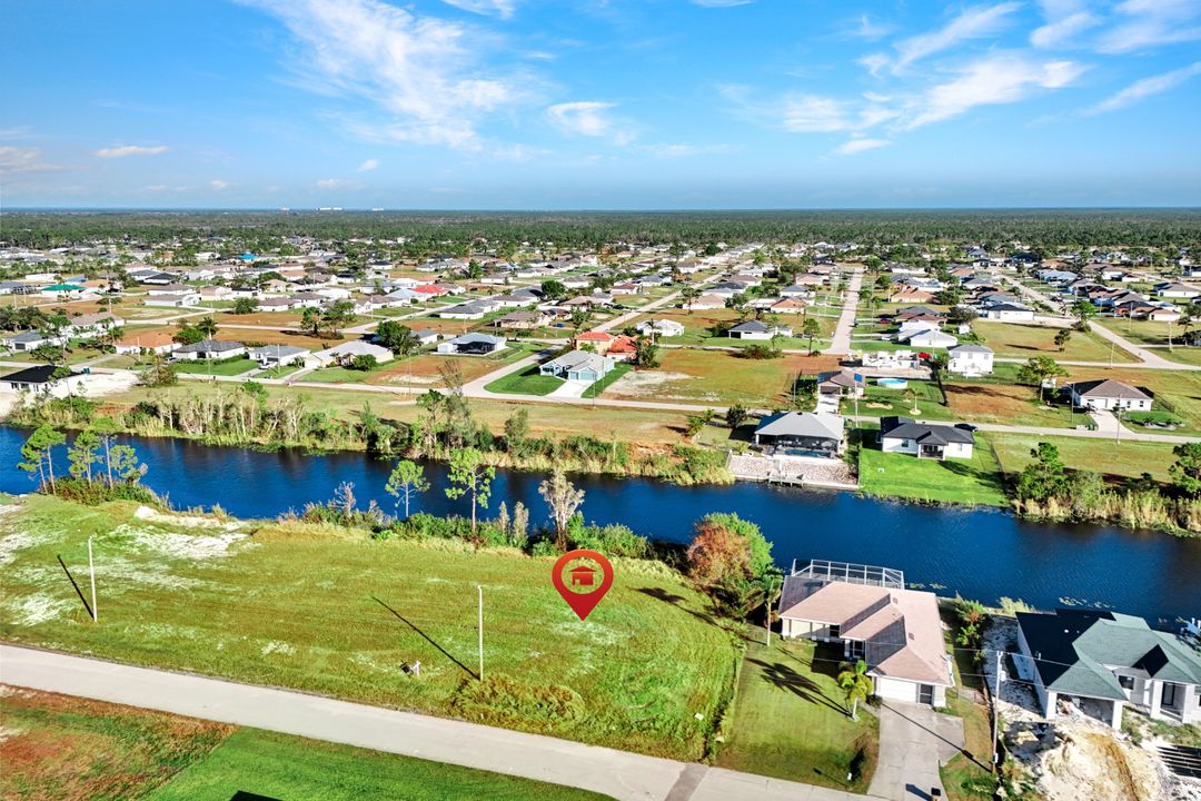 1915 NW 26th St, Cape Coral, FL 33993