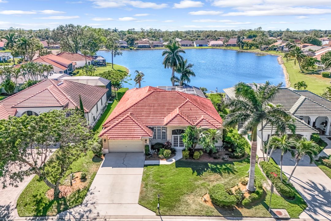 317 Lambton Ln, Naples, FL 34104