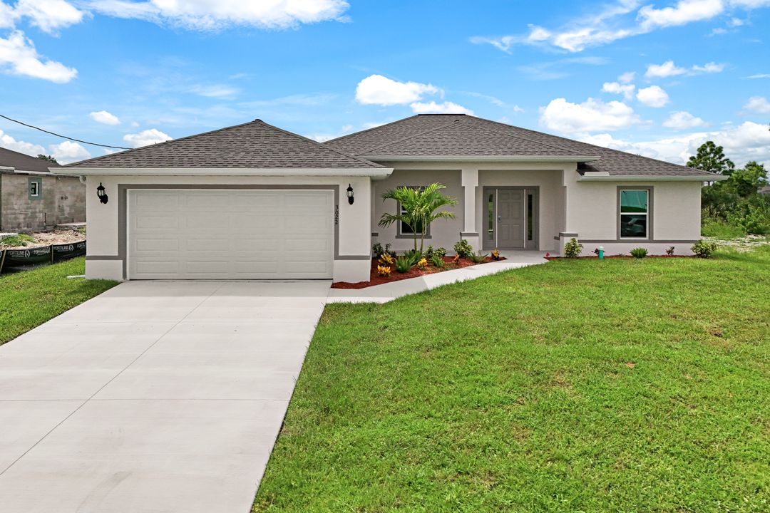 3022 NE 1st Pl, Cape Coral, FL 33909