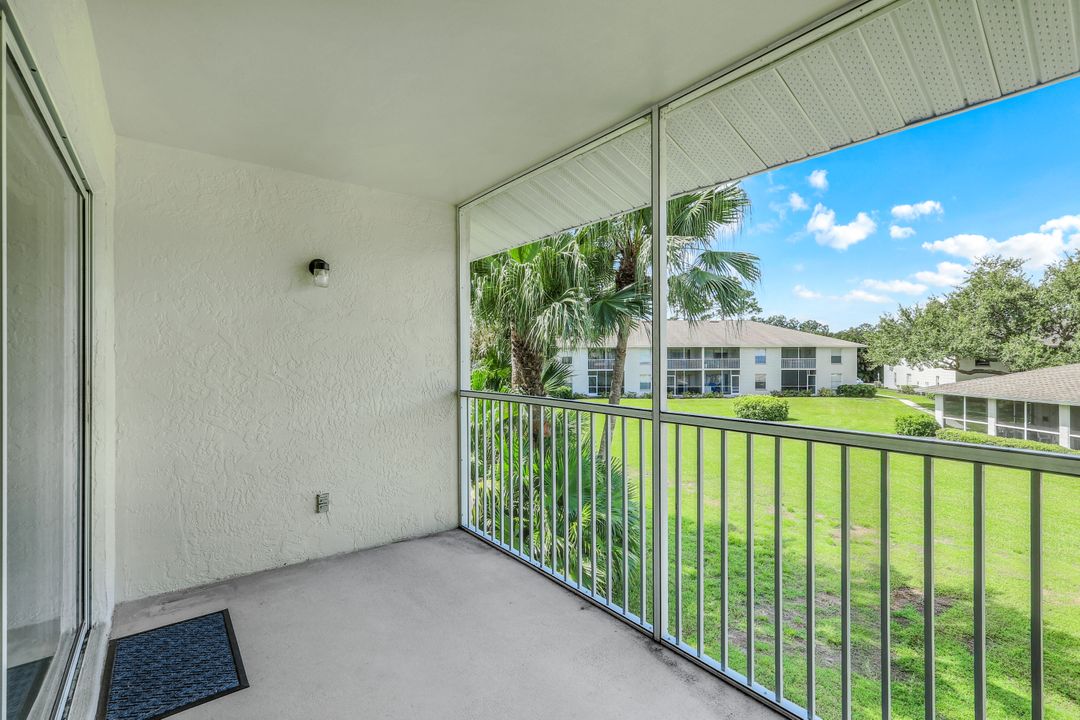 1343 Churchill Cir  #202, Naples, FL 34116