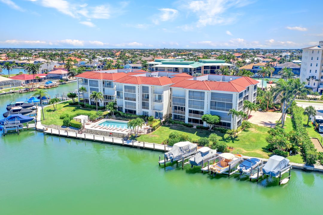 848 Collier Ct #105, Marco Island, FL 34145