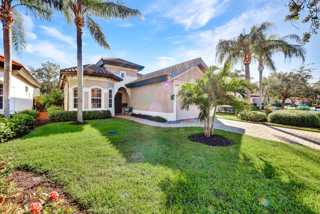 20083 Palermo Lake Ct, Estero, FL 33928