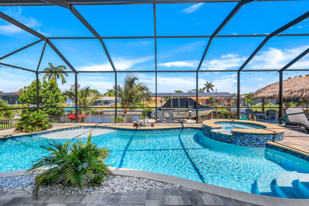 5231 Stratford Ct, Cape Coral, FL 33904