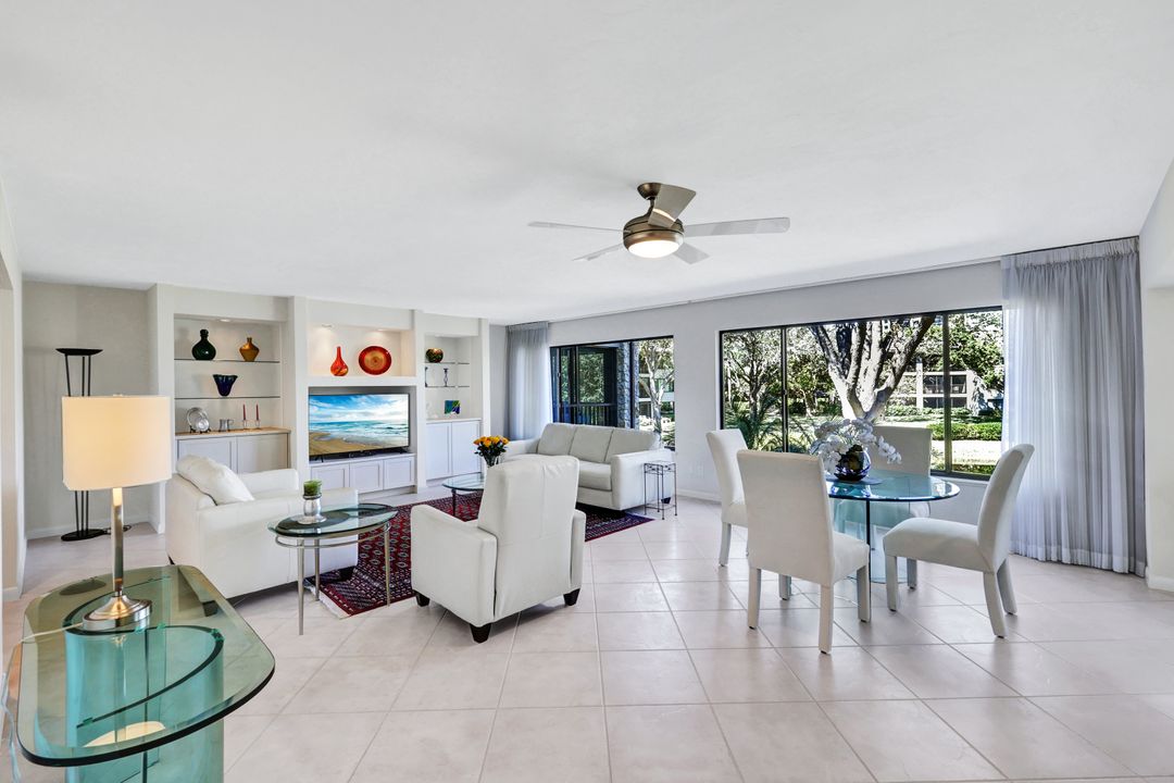 5954 Pelican Bay Blvd #223, Naples, FL 34108