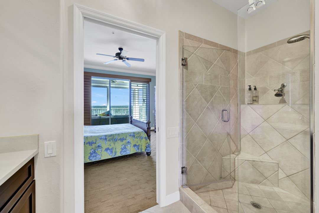 9131 Southmont Cove  #302, Fort Myers, FL 33908