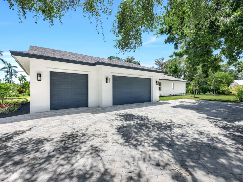 2950 McGregor Blvd, Fort Myers, FL 33901