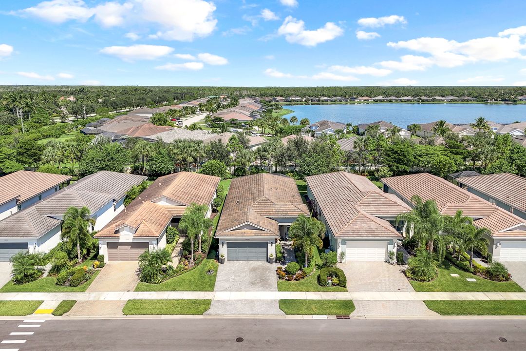 16030 Starglazer Pl., Bonita Springs, FL 34135