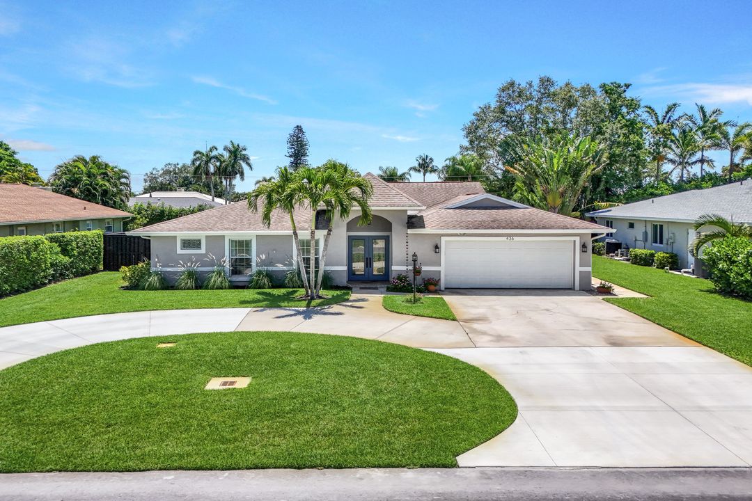 436 Palm River Blvd, Naples, FL 34110