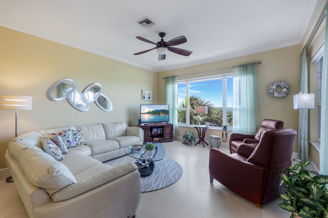 9111 Southmont Cove #404, Fort Myers, FL 33908