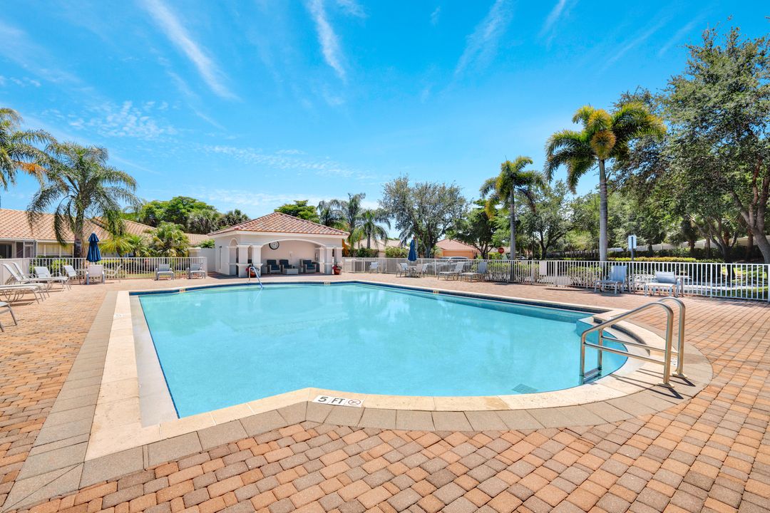 8865 Cascades Isle Blvd, Estero, FL 33928