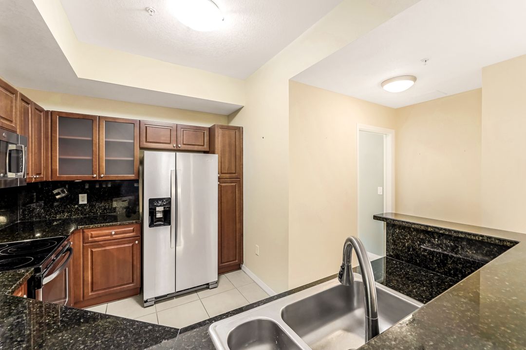 23501 Alamanda Dr #204, Bonita Springs, FL 34135