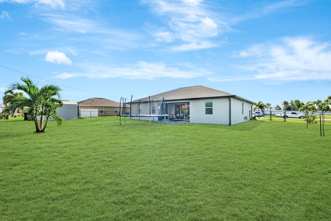 1209 SW 33rd Terrace, Cape Coral, FL 33914