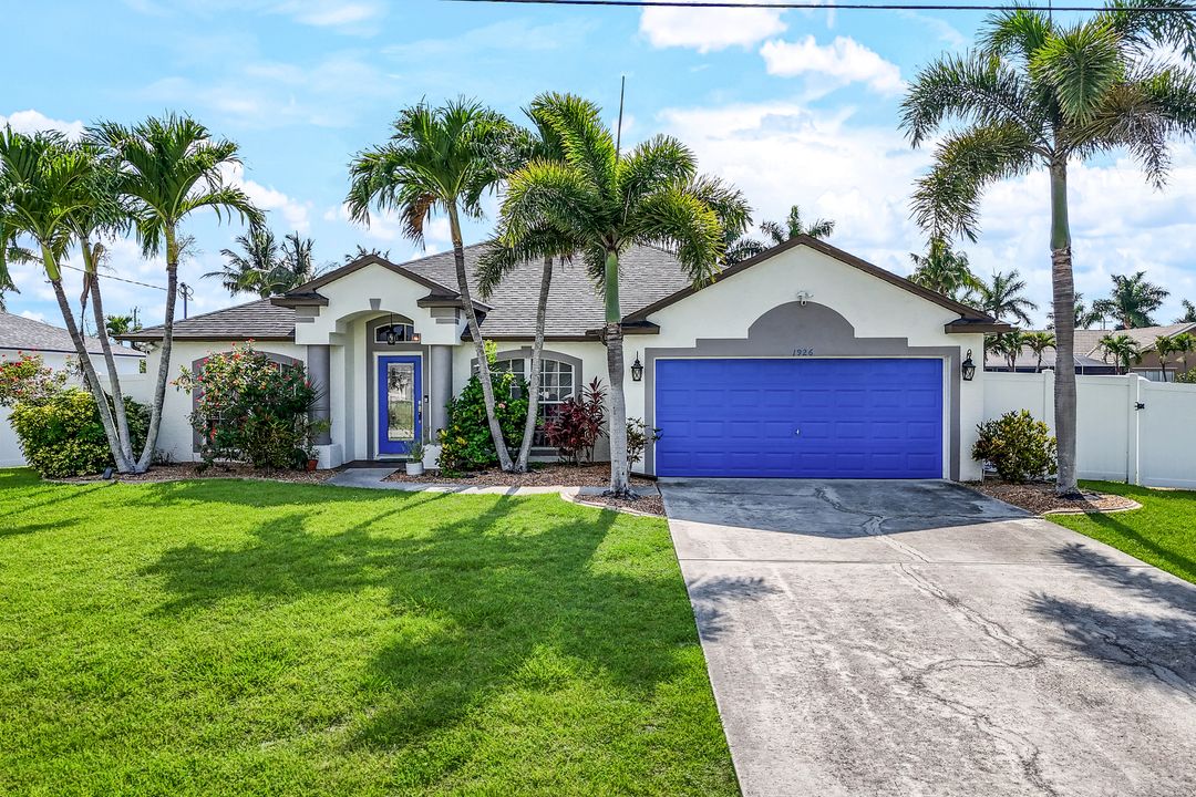 1926 SE 18th Ave, Cape Coral, FL 33990