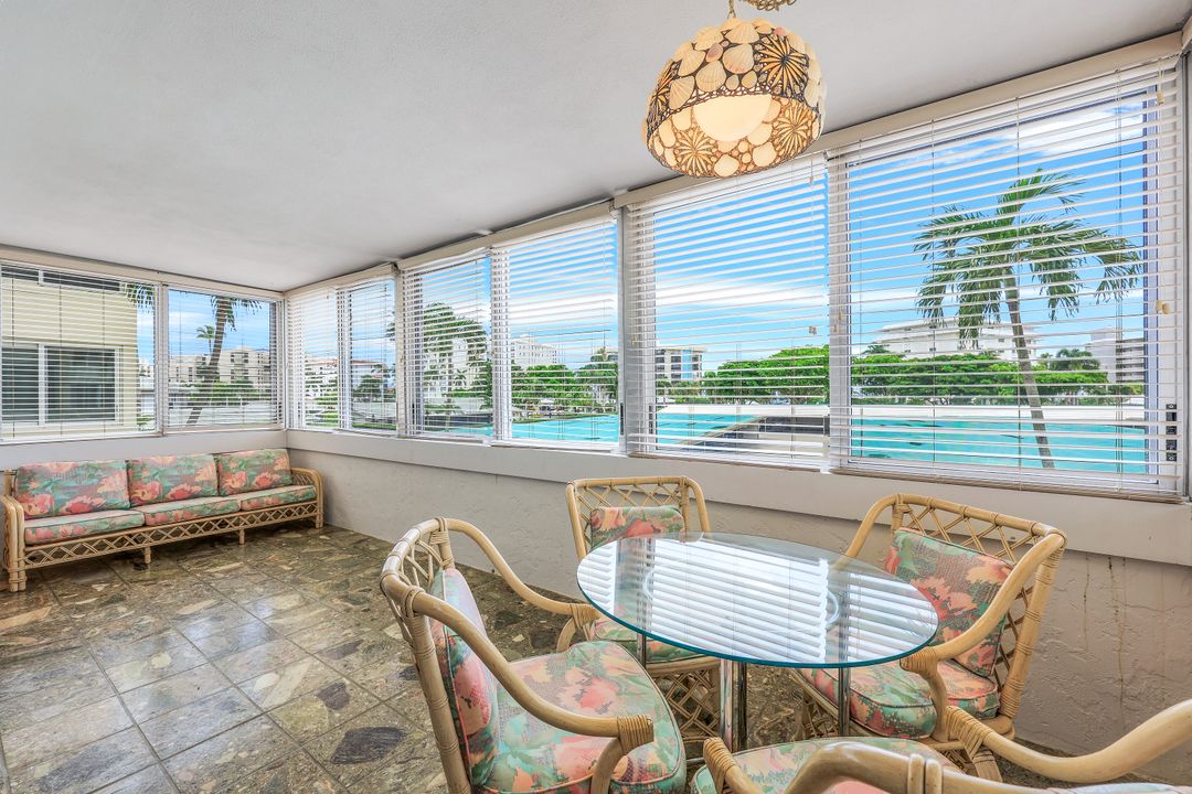 3410 Gulf Shore Blvd N #205, Naples, FL 34103