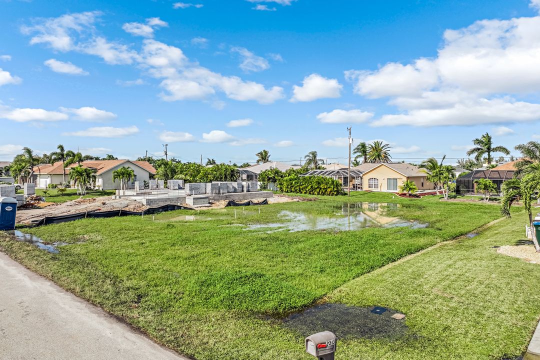 2317 SW 27th St, Cape Coral, FL 33914