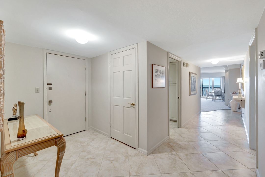 3333 Gulf Shore Blvd N #503, Naples, FL 34103