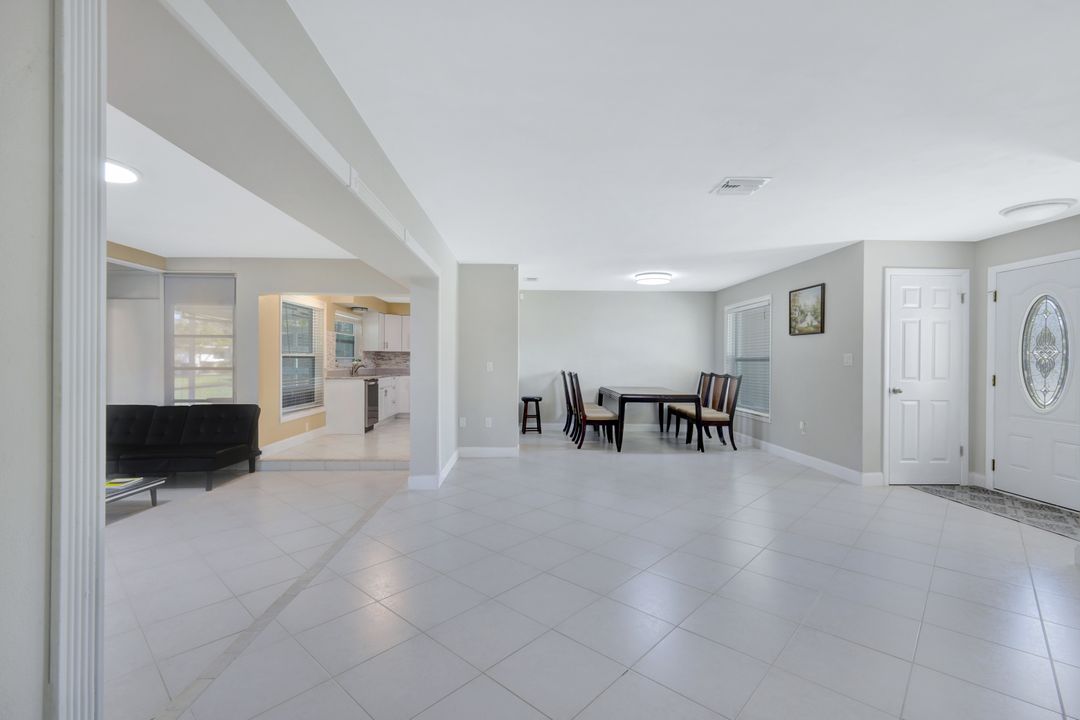 13786 Ox Bow Rd, Fort Myers, FL 33905