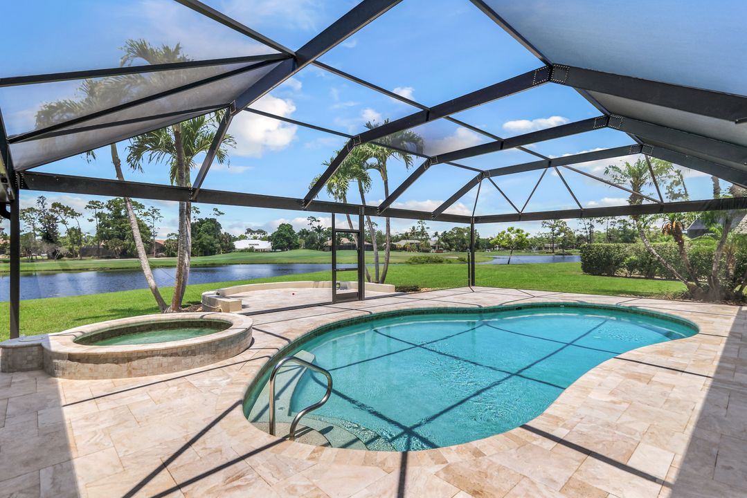 13123 Valewood Dr, Naples, FL 34119