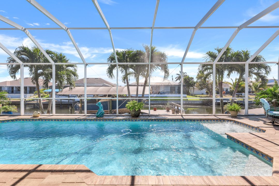 3021 SW 25th Ave, Cape Coral, FL 33914