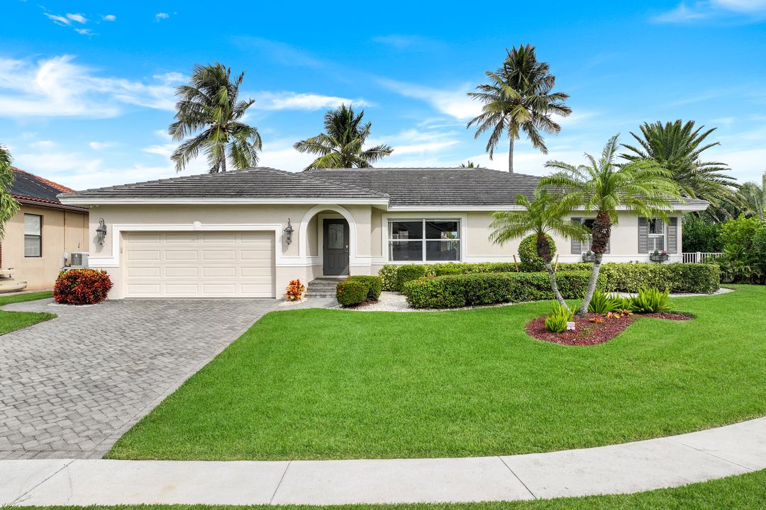 1830 Maywood Ct, Marco Island, FL 34145