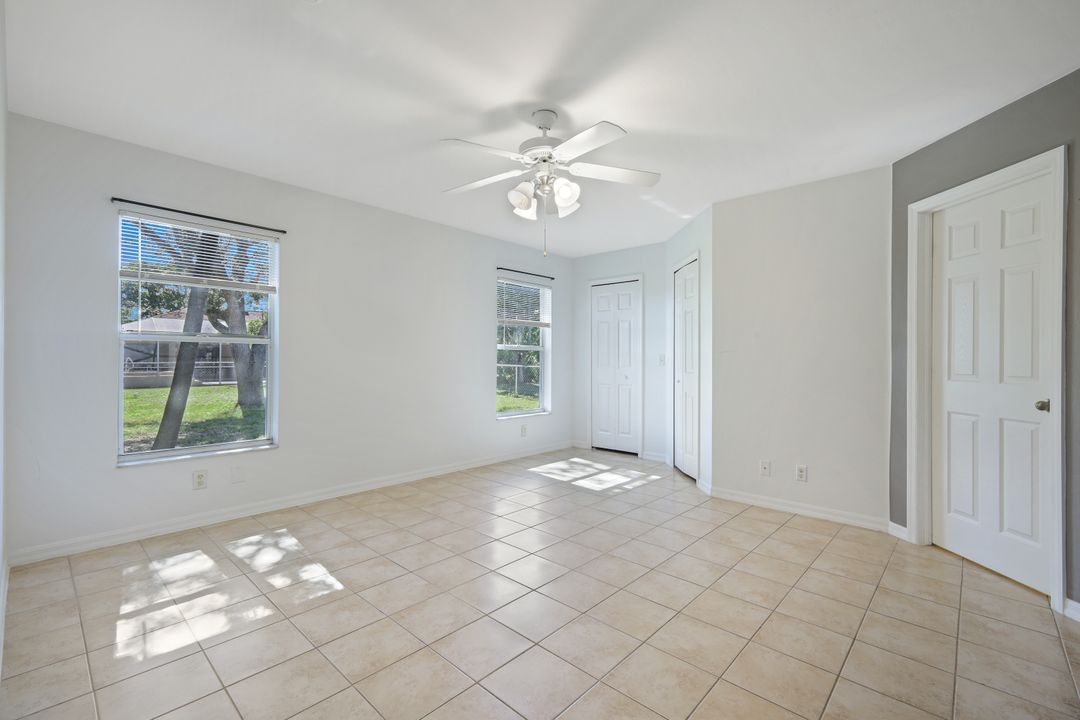 2208 SE 3rd St, Cape Coral, FL 33990