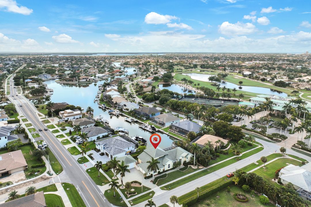 514 N Barfield Dr, Marco Island, FL 34145