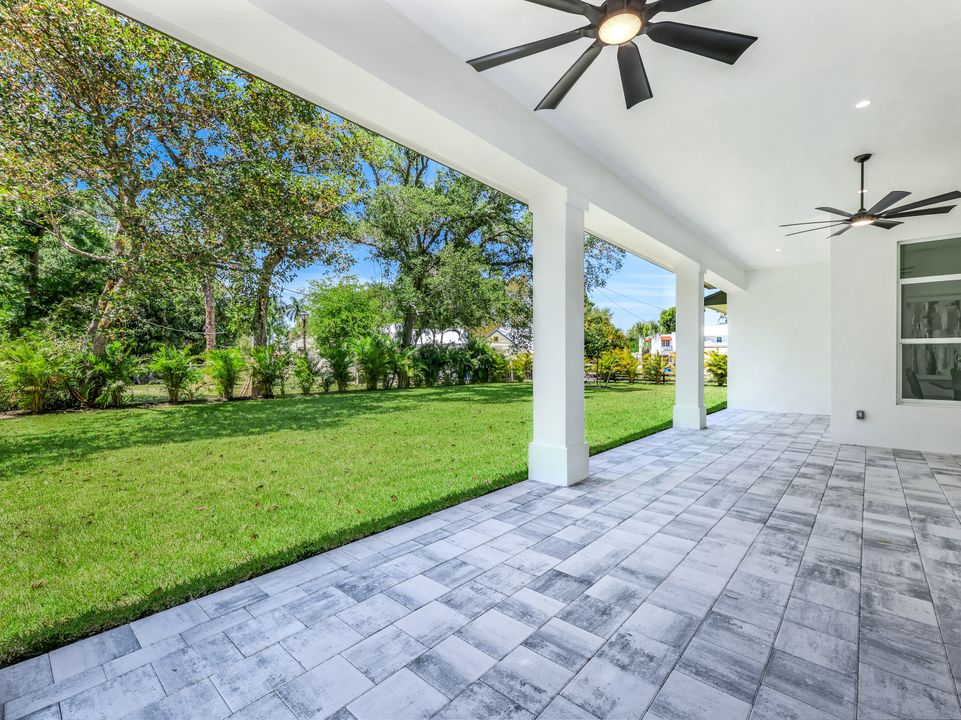 2950 McGregor Blvd, Fort Myers, FL 33901