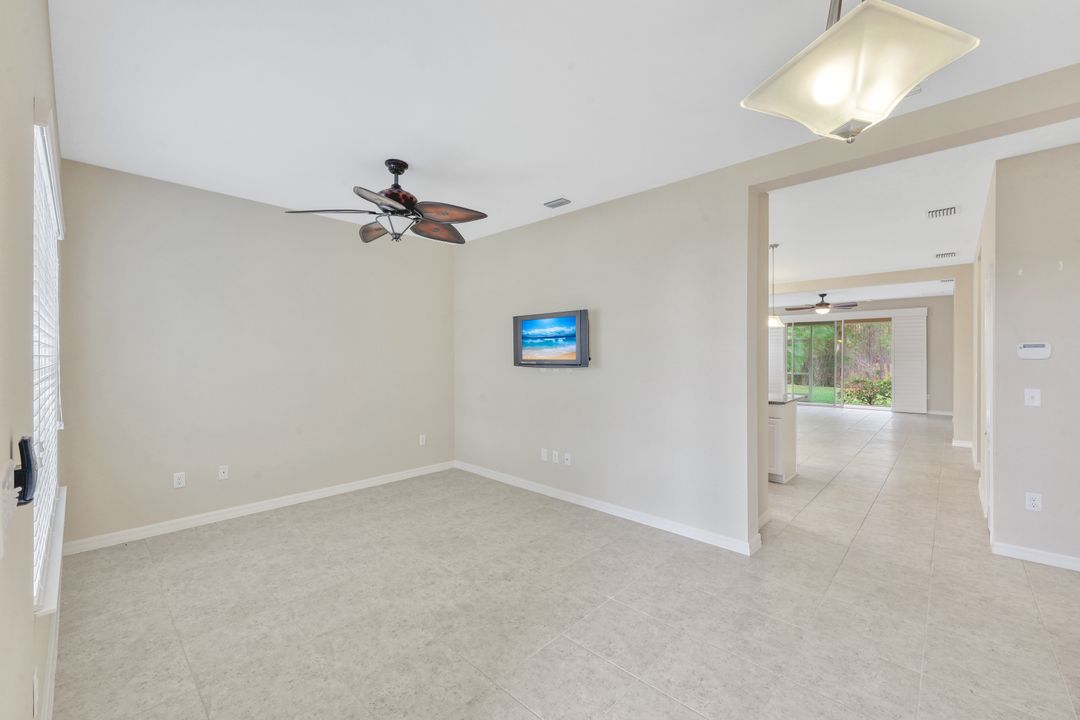 14451 Manchester Dr, Naples, FL 34114