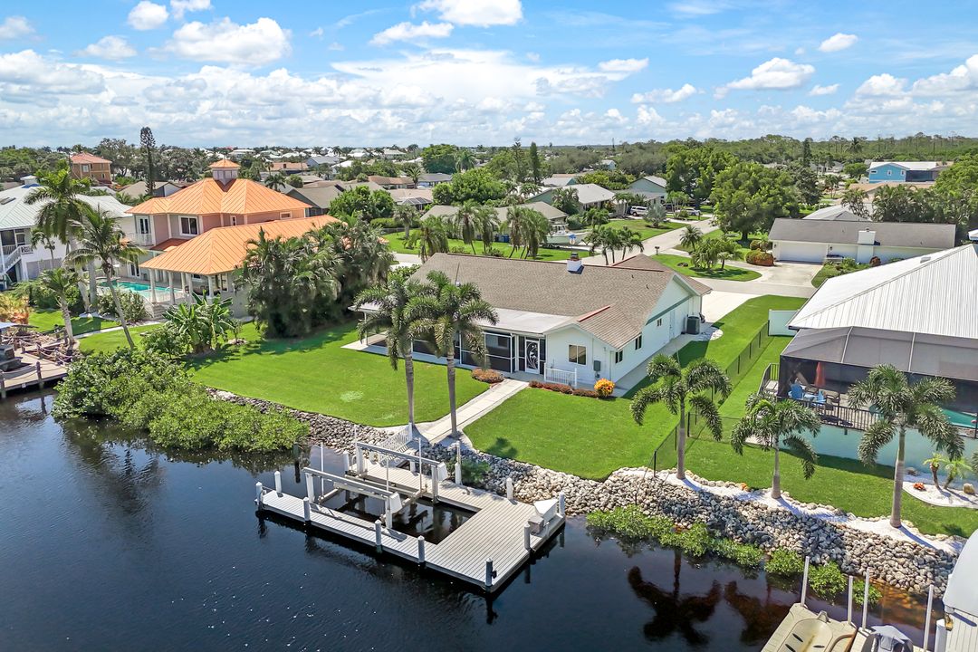 17651 Boat Club Dr, Fort Myers, FL 33908