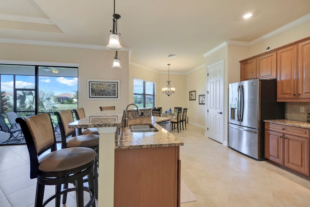 28095 Kerry Ct, Bonita Springs, FL 34135