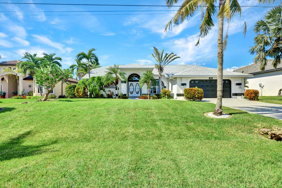 210 NW 32nd Pl, Cape Coral, FL 33993