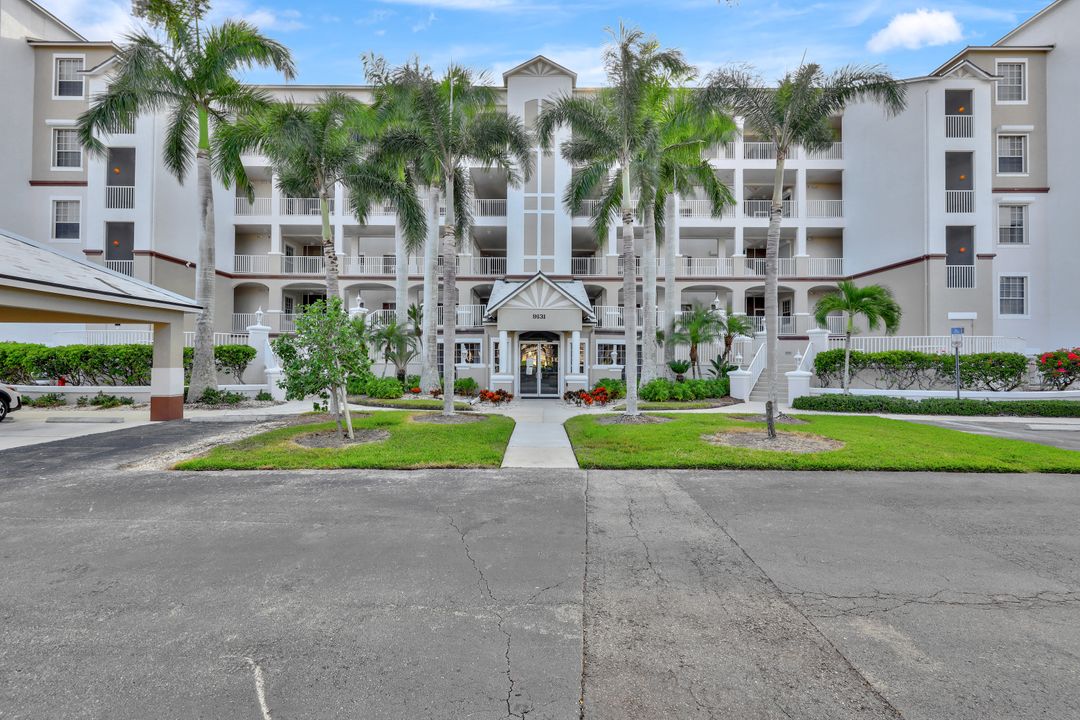 9131 Southmont Cove #405, Fort Myers, FL 33908